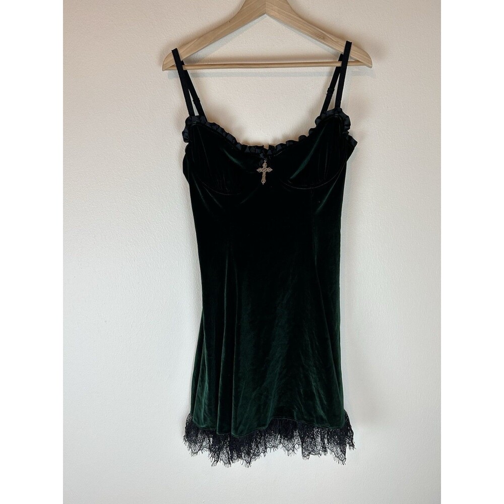 Widow Size XL Velvet Dress Whimsigoth Ruffle Cross Underwire Lace Dark Fairy